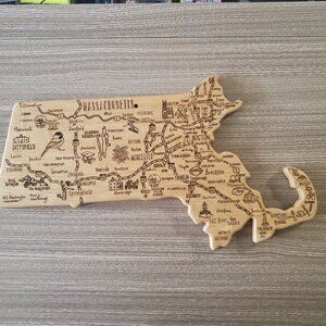 Totally Bamboo "Massachusetts" cutting and serving board